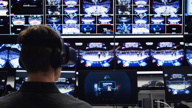 3-D TV Tech Finally Finds Good Use Streaming NBA Action in Virtual Reality